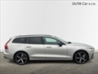 Volvo V60, 2,0 FWD PLUS DARK 145kW  B4, kombi,