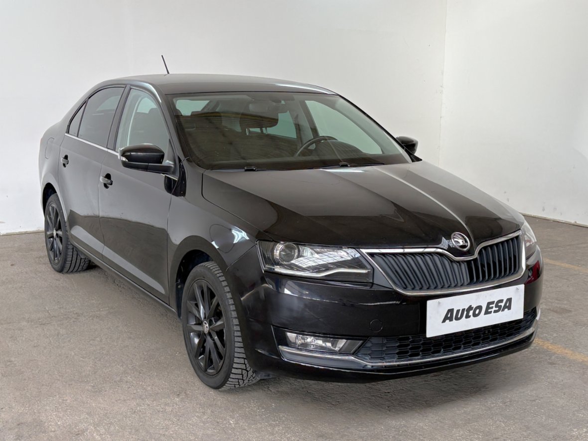 Škoda Rapid, 1.0 TSI, ČR, DSG, kamera, liftback,