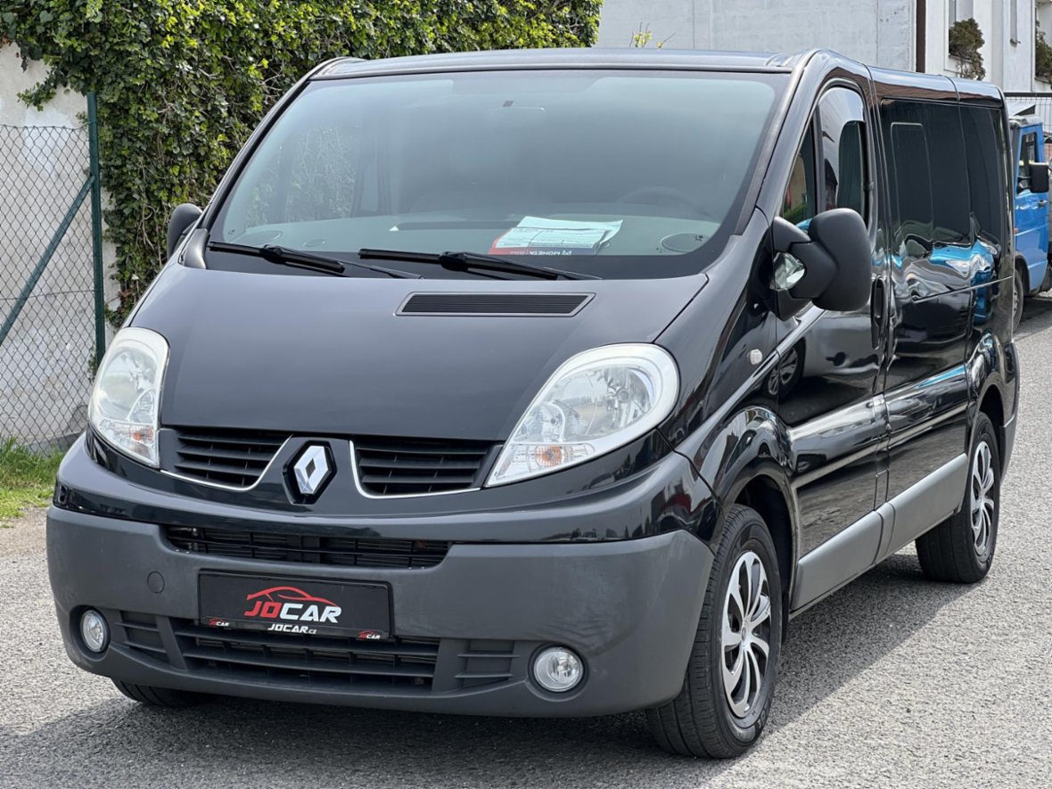Renault Trafic, 2.5DCi  8 MÍST AUTOMAT KLIMA,