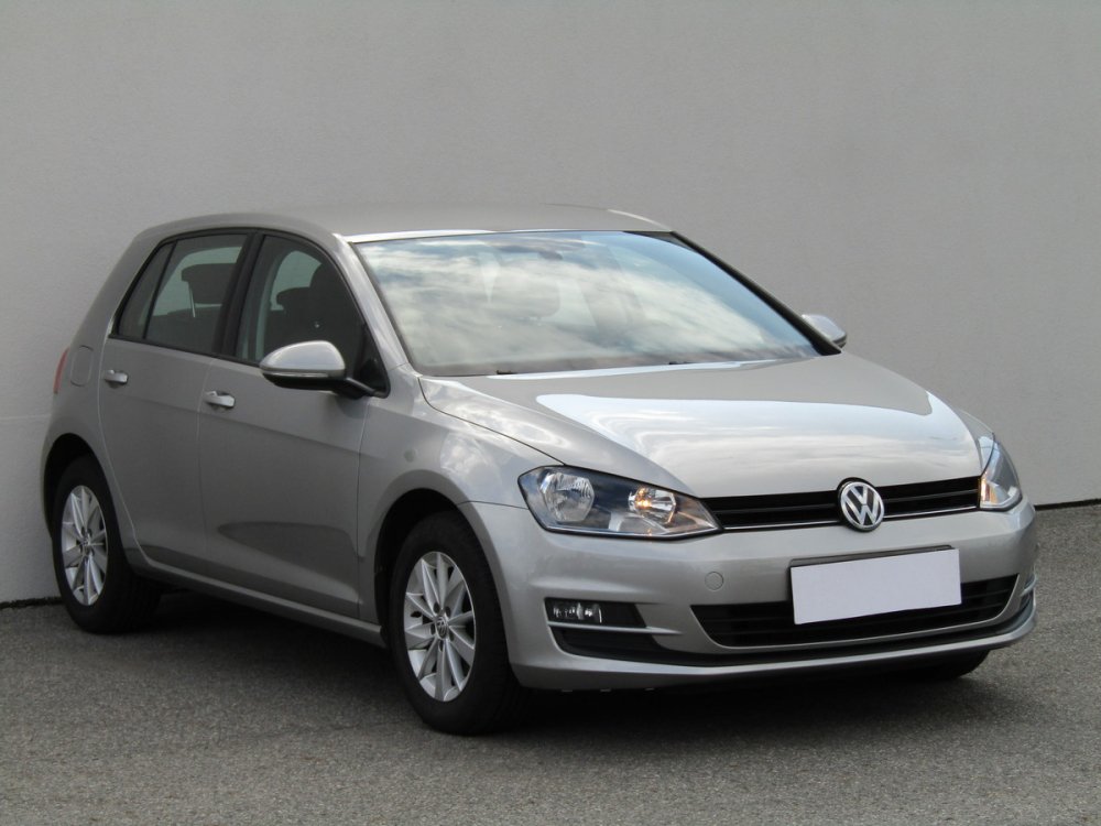 Volkswagen Golf, 1.2TSi, ČR, autoAC, temp,