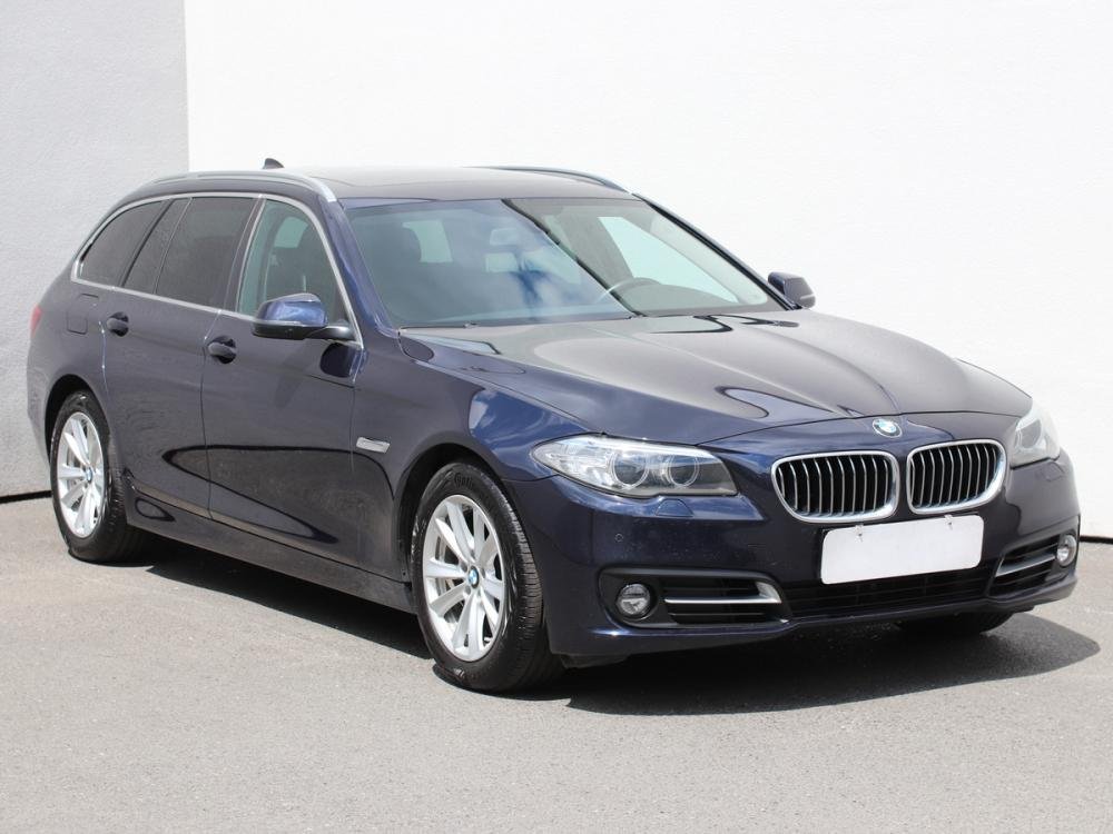 BMW Řada 5, 2.0 D, ČR, servis.kniha, LED, kombi,
