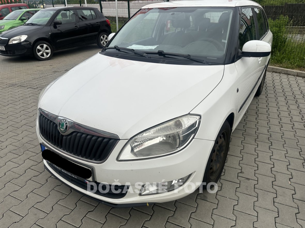 Škoda Fabia II, 1.2 TSi, AC, temp, kombi, benzín