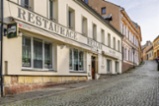 Restaurace Heller s velkou půdou pro ubytovací jednotky v Doksech u Máchova jezera