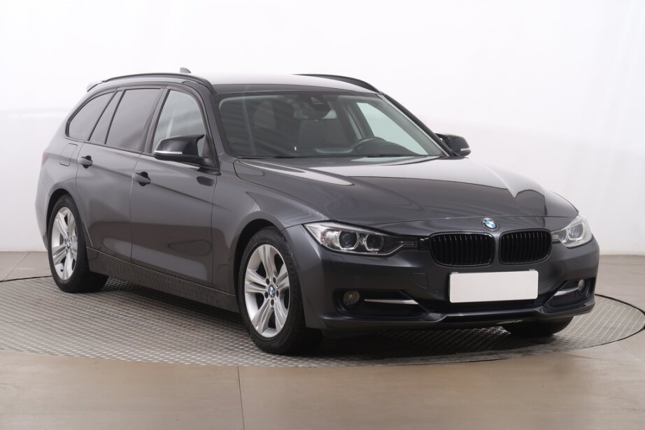 BMW Řada 3, 320 d, Automat, Serv.kniha, Navi,,