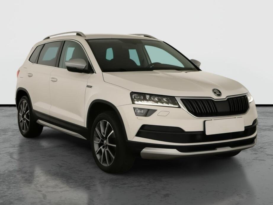 Skoda Karoq, 2.0 TDIScout , 4X4, ČR,1.maj,, SUV,