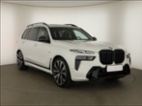 BMW Řada X7, xDrive40i, 7 míst, Tažné, 360° kamera