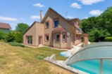 Rodinný dům 5+kk, 202 m2, pozemek 1 200 m2, zimní zahrada, bazén, dvojgaráž, Praha, Miškovice