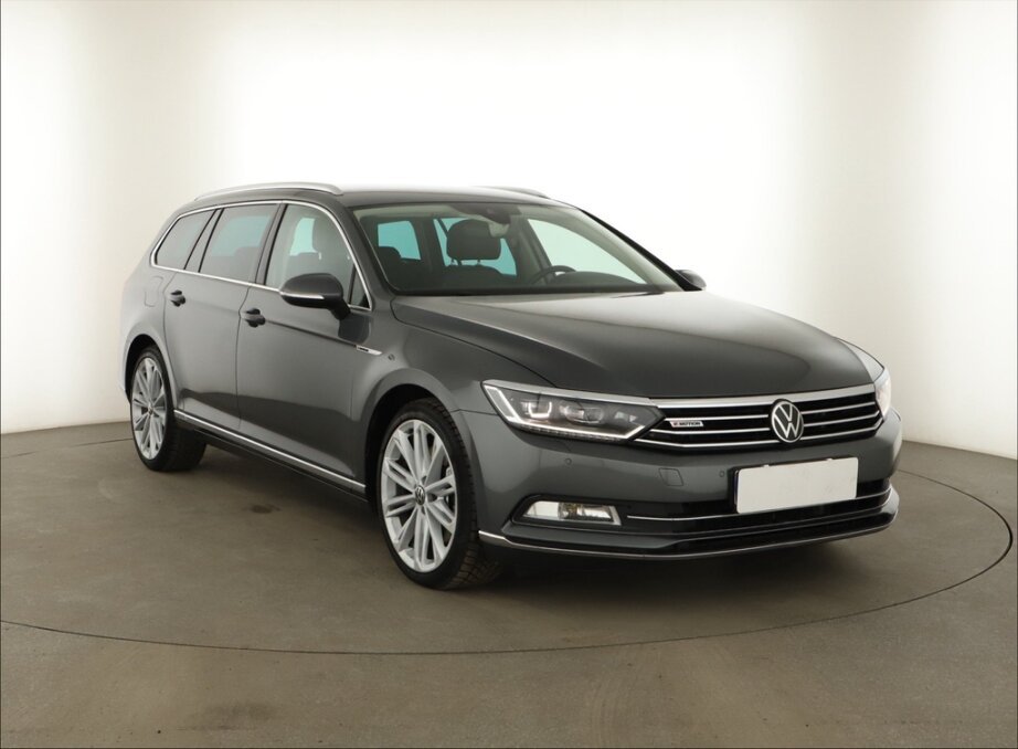 VW Passat, 2.0 BiTDI, 4X4, Automat, Kůže, Navi,,