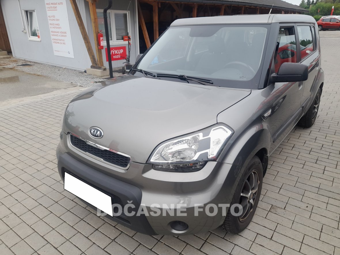 Kia Soul, 1.6i, hatchback, benzín