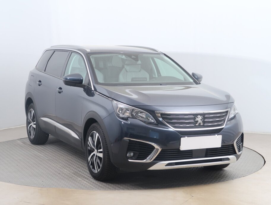 Peugeot 5008, PureTech 130, 7 míst, Serv.kniha,