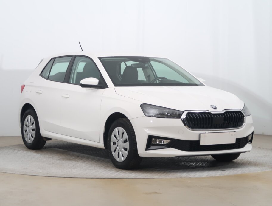Skoda Fabia, 1.0Ambition , ČR,1.maj,, Hatchback,