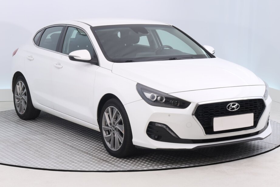 Hyundai i30 Fastback, 1.4 T-GDIStyle , ČR,2.maj,