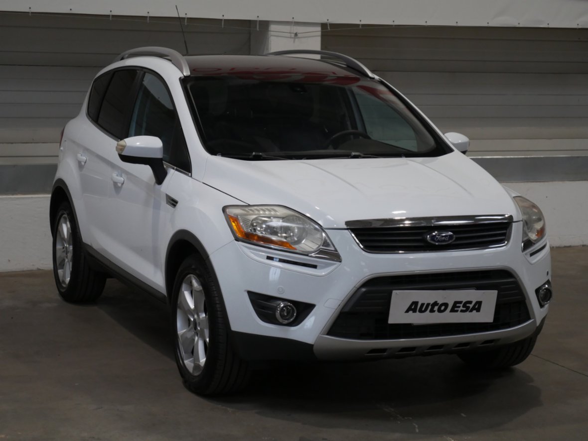 Ford Kuga, 2.0 TDCi, Panor, kůže, SUV, nafta