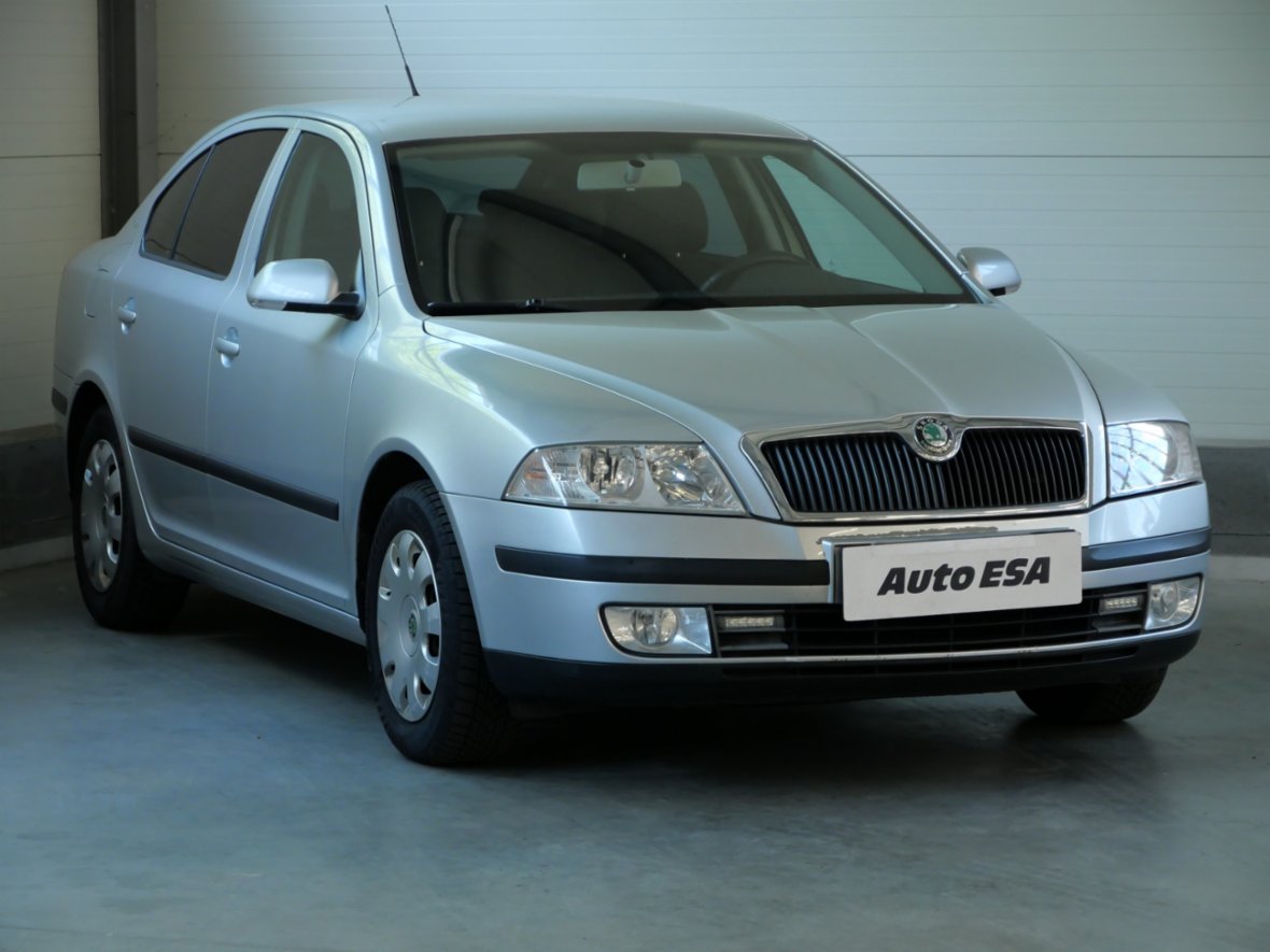 Škoda Octavia II, 1.9TDI, ČR, autoAC, liftback,