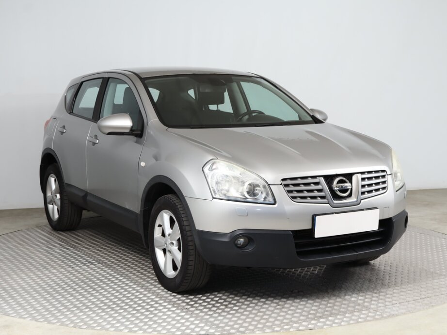 Nissan Qashqai, 1.5 dCi, ČR,2.maj, po STK, Klima,,