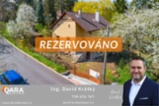 Velký dům se slunnou zahradou v Řevnicích u Prahy