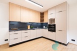 Pronájem nadstandardního bytu 3+kk, 88,2 m², B.