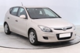 Hyundai i30, 1.4 CVVT, ČR,2.maj, nová STK, Tažné,,