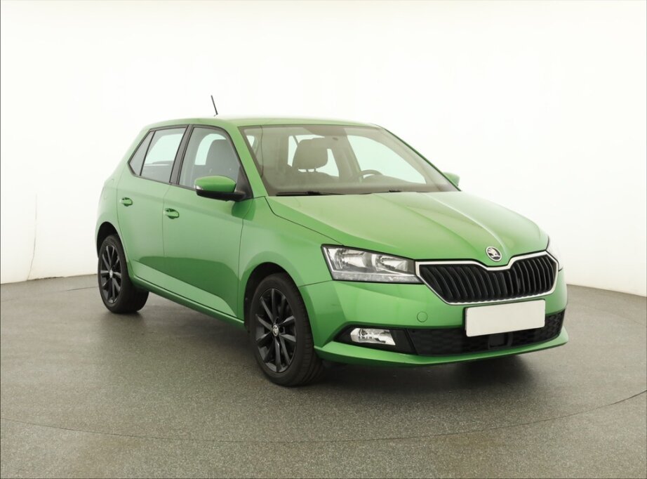 Skoda Fabia, 1.0 TSIAmbition Plus , ČR,2.maj,,
