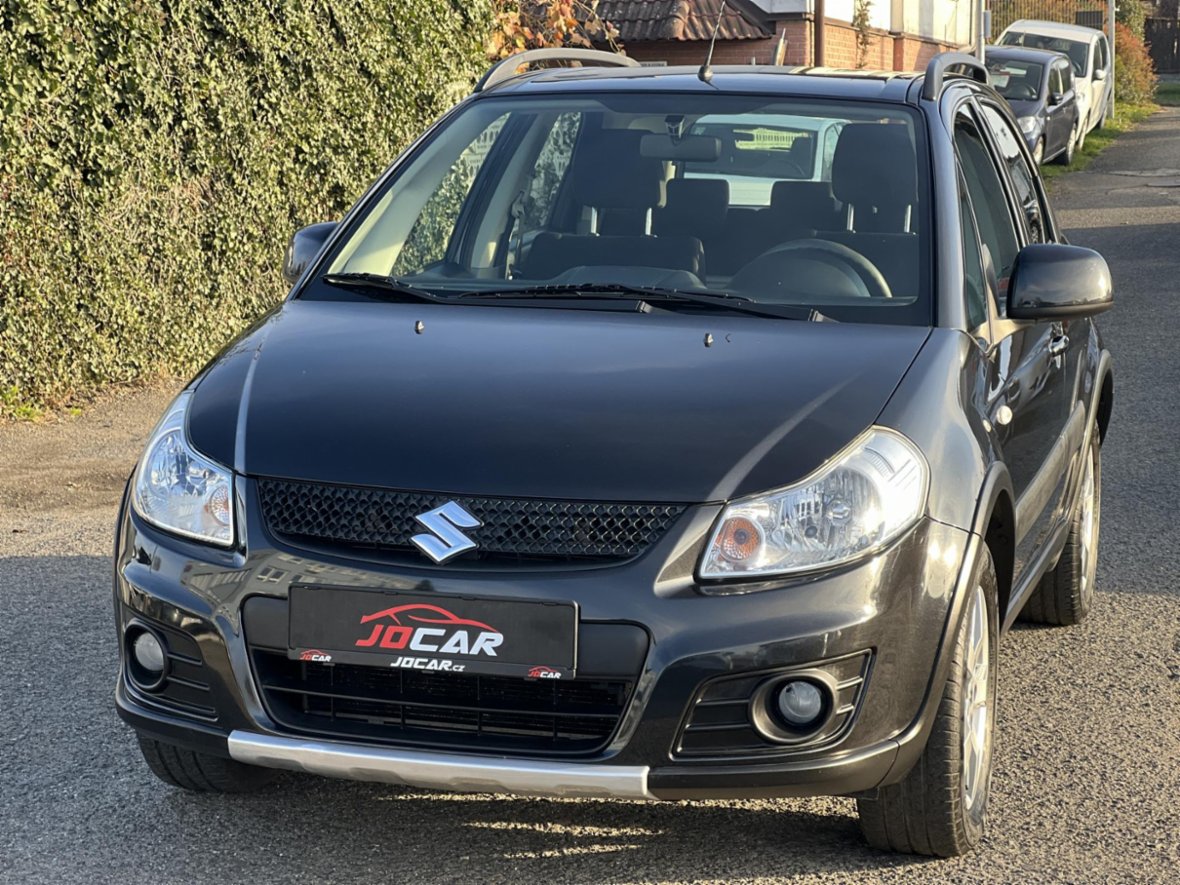 Suzuki SX4, 1.6i 4x4 NAVI KLIMATIZACE ALU, SUV,