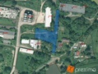 Prodej 1/2 pozemku 1202 m2.