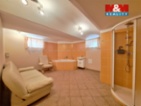 Kanc. prostor  310 m², Kosmova