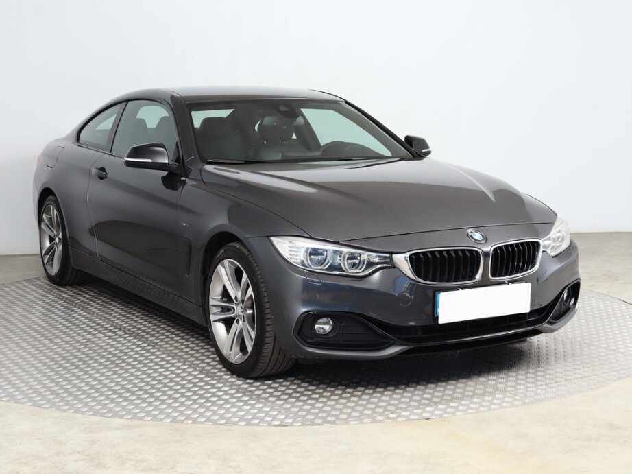 BMW Řada 4, 428iSport Line , 4X4, Automat,, Coupe,