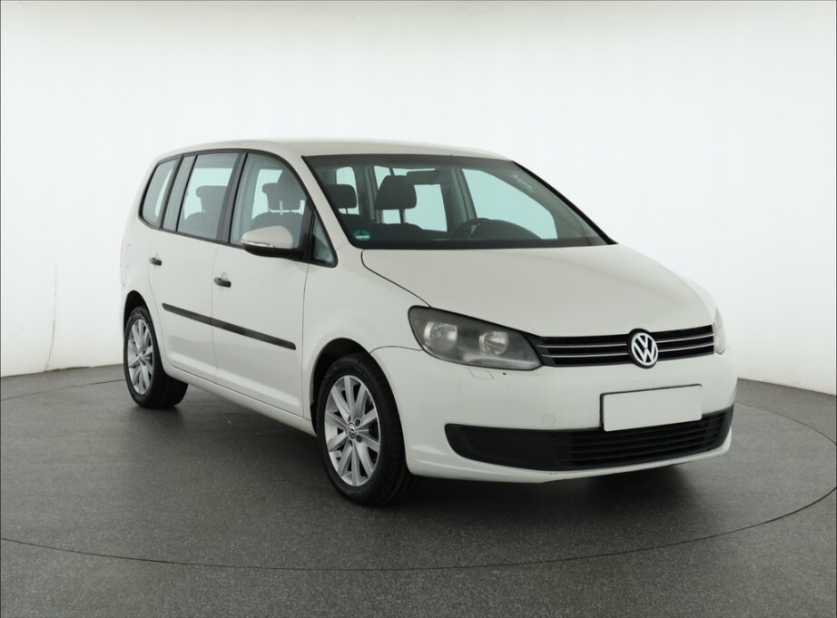 VW Touran, 1.6 TDI, Serv.kniha, Navi, Klima,, MPV,