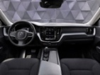 Volvo XC60, B4 AWD MOMENTUM, KAMERA, ACC,, SUV,