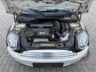 Mini One, 1.4i 70 kW servisní knížka, hatchback,