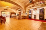 Restaurace, stravování, 879 m², Studená 
