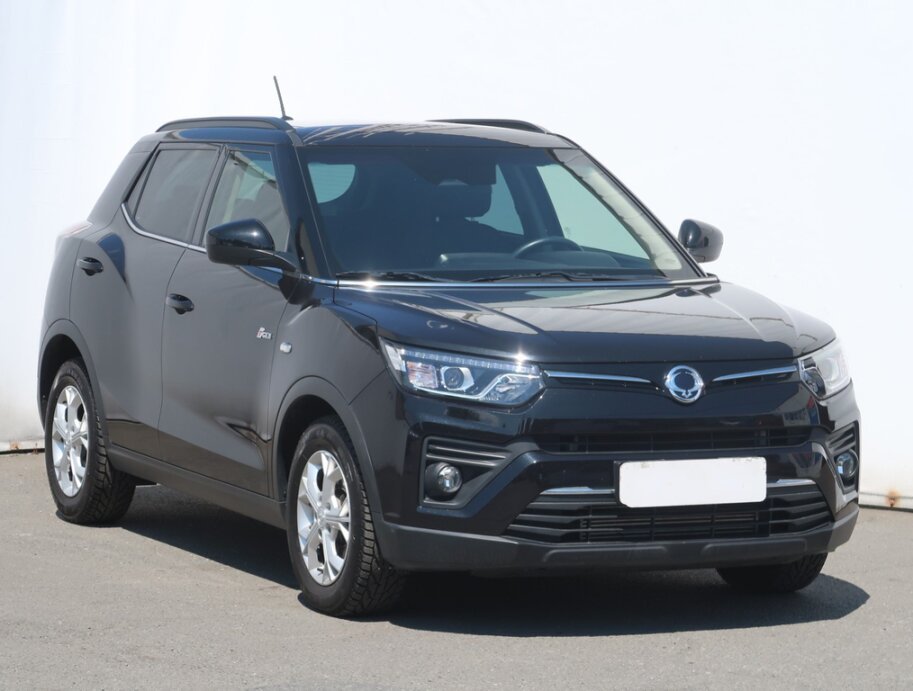 SsangYong Tivoli, 1.5 T-GDI, Automat, ČR,1.maj,,