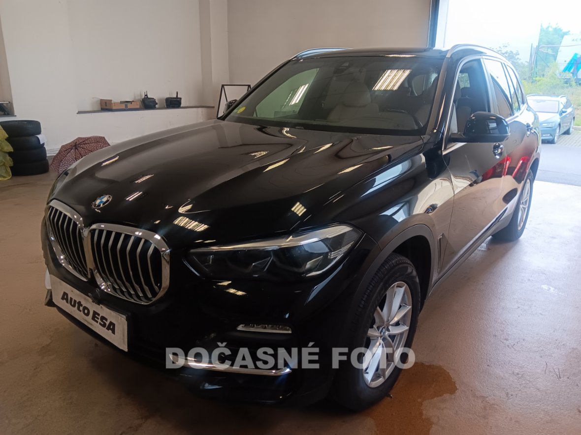 BMW X5, Xdrive 25D 2.0D, ČR, SUV, nafta