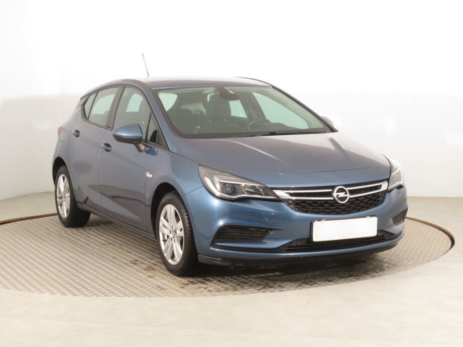 Opel Astra, 1.4 T, Serv.kniha, Hatchback, Benzín