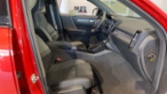 Volvo XC40, PLUS DARK, B4 FWD, 145+10 kW /, SUV,