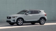 Volvo XC40, ESSENTIAL, B3 FWD, 120+10 kW /, SUV,
