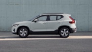 Volvo XC40, ESSENTIAL, B3 FWD, 120+10 kW /, SUV,