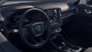Volvo XC40, ESSENTIAL, B3 FWD, 120+10 kW /, SUV,