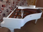 Klavír PETROF model V ( 160 cm )