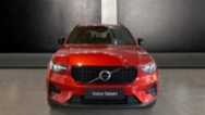 Volvo XC40, PLUS DARK, B4 FWD, 145+10 kW /, SUV,