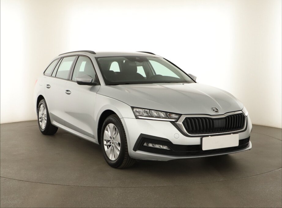 Skoda Octavia, 2.0 TDIAmbition , ČR,1.maj,