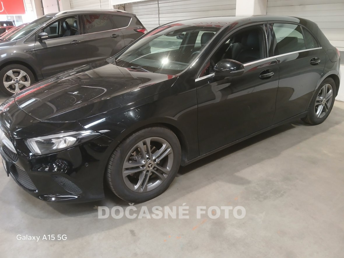 Mercedes-Benz Třída A, 1.3i, ČR, AC, LED,