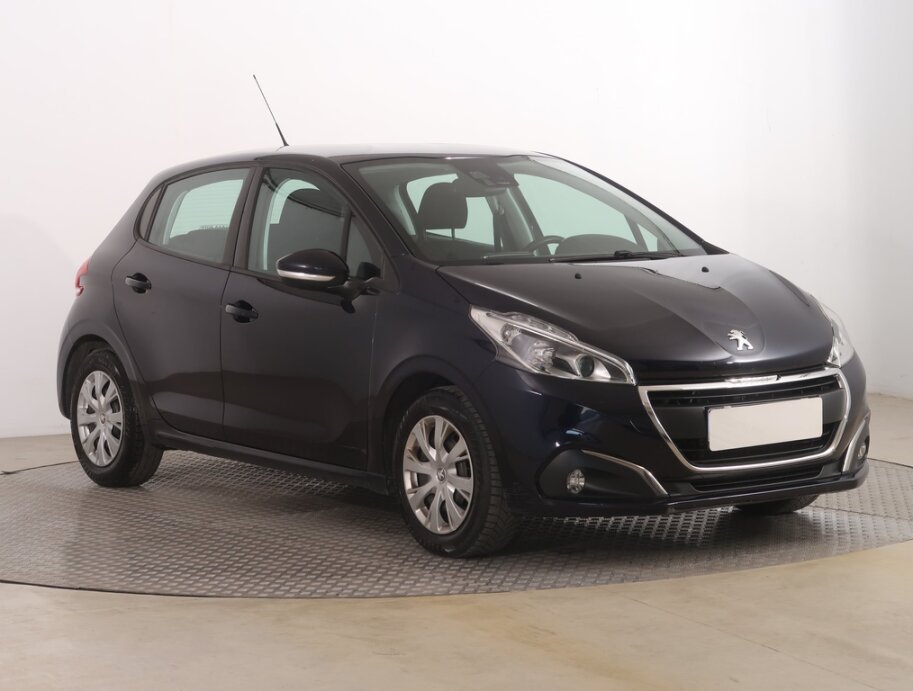 Peugeot 208, 1.2 PureTech, ČR,2.maj, Serv.kniha,