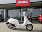 Vespa, skútr