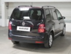 Volkswagen Touran, 1.6i, Navi, AC, MPV, benzín