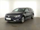 VW Passat, 2.0 TDIAlltrack , 4X4, Automat, Kůže,,
