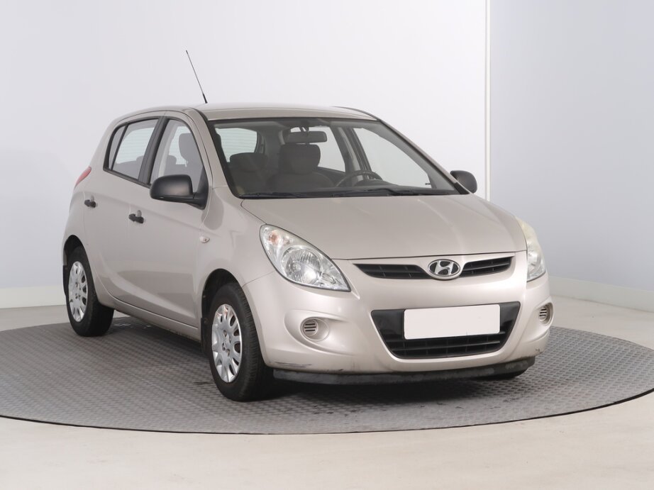 Hyundai i20, 1.2, ČR,1.maj, slušný stav, Hatchback