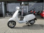 Vespa, skútr