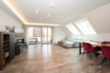 Bydlení Smetánka, prostorný byt 4+kk, 143 m2 + terasa 41 m2, 2× garážové stání, Praha 9  H