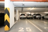 Bydlení Smetánka, prostorný byt 4+kk, 143 m2 + terasa 41 m2, 2× garážové stání, Praha 9  H